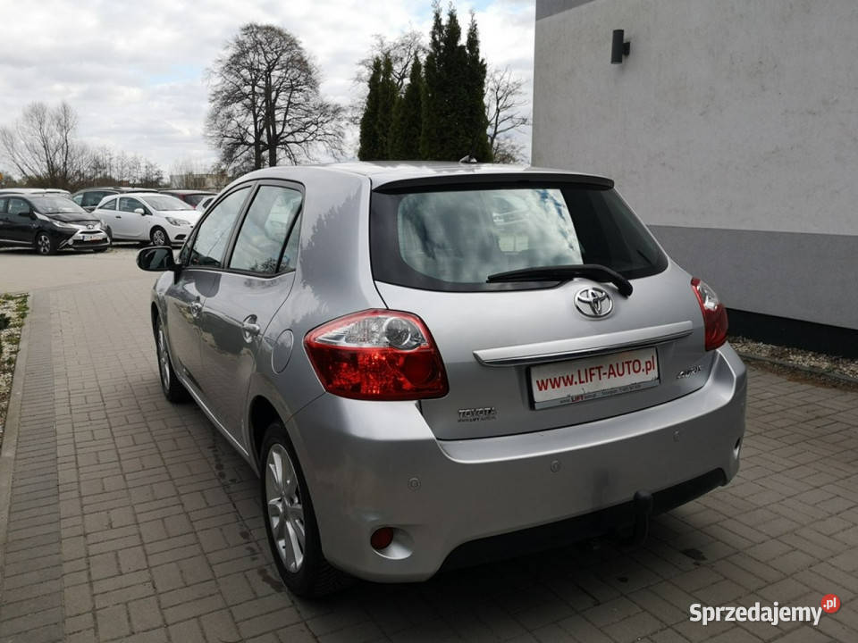 Toyota Auris 16 Benzyna 132 Klimatr LIFT Isofix Strzegom