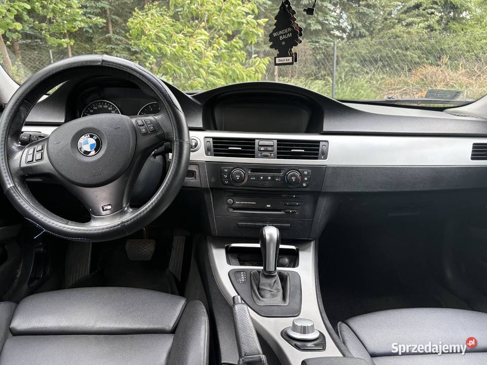 BMW E90 325xi 218 benzyna sprzedam