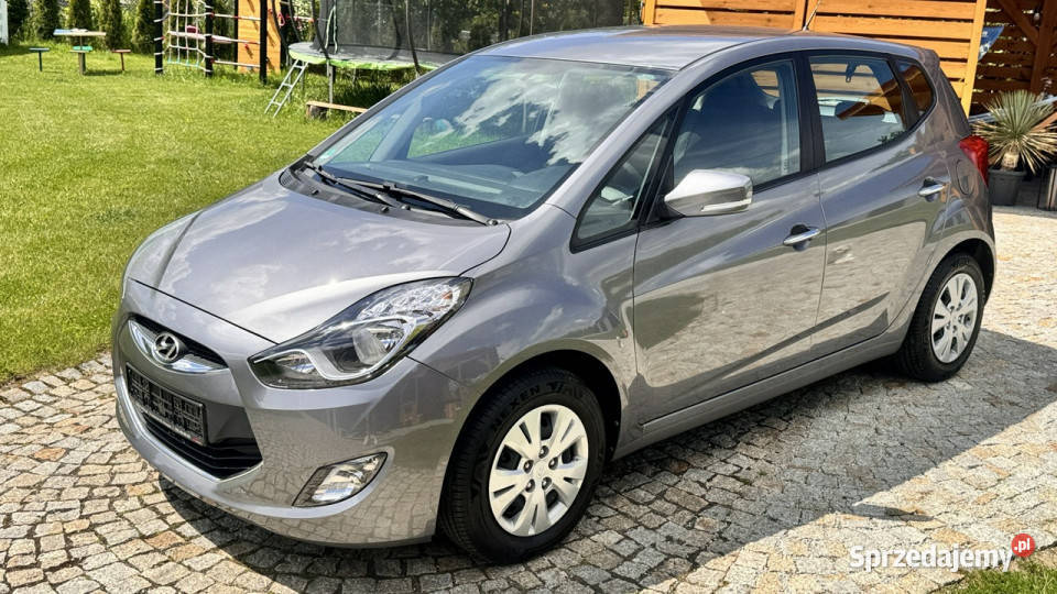Hyundai ix20 14 Benz 90 z Niemiec 64000 1 światła do jazdy dziennej Strzegom