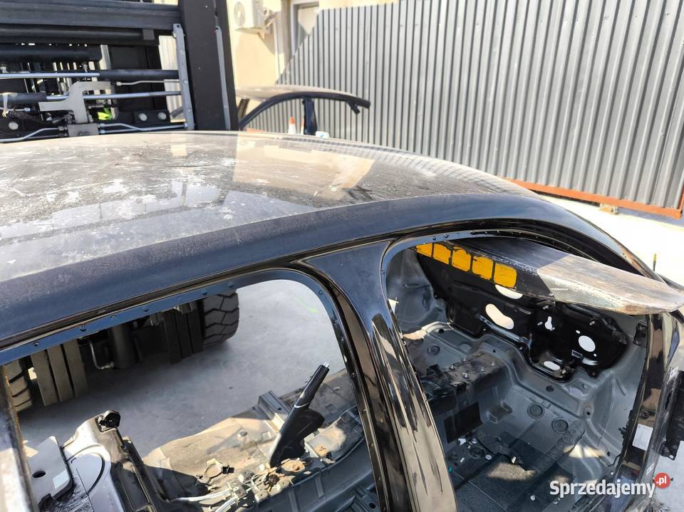 DACH POSZYCIE DACHU AUDI A1 8X 8X4 SPORTBACK 5 Przystajń