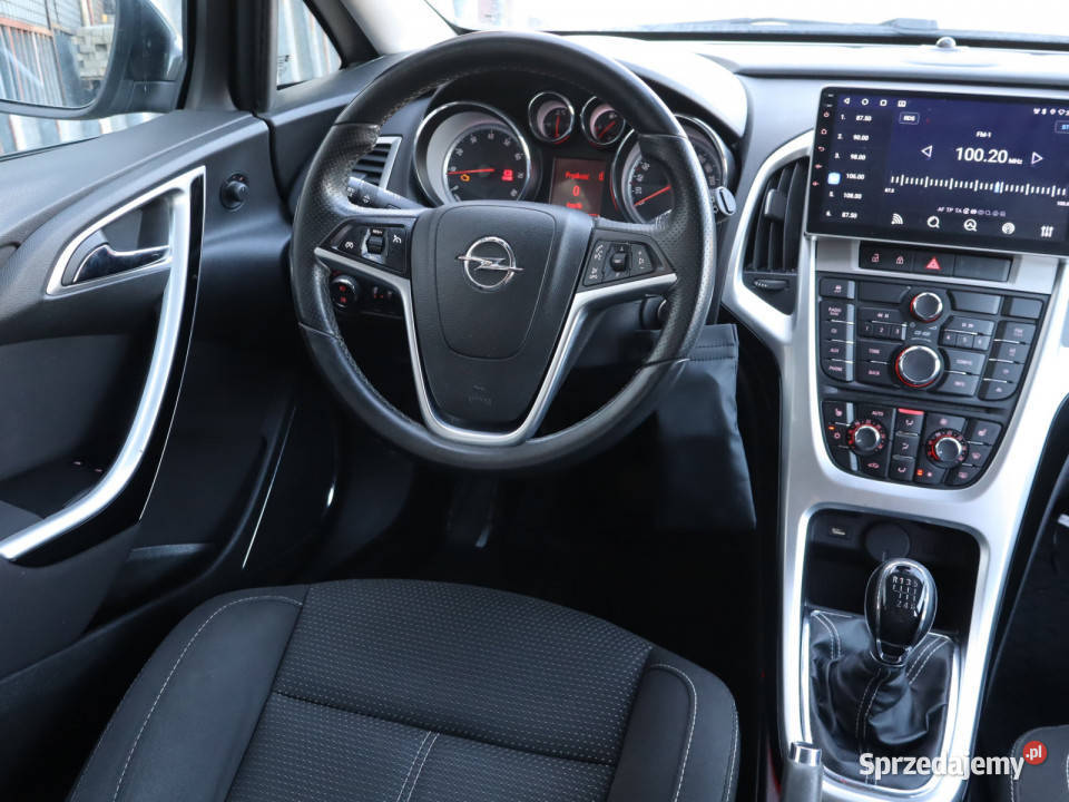 Opel Astra 14 T Kombi