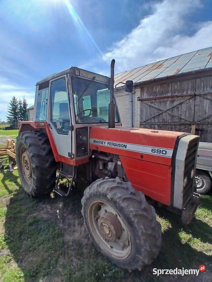 Sprzedam ciągnik Massey Ferguson 690 Tończa