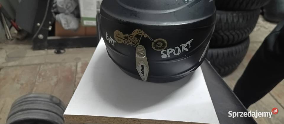 Kask narciarski BATSPORT Czarny S 5154 lubelskie Chełm sprzedam