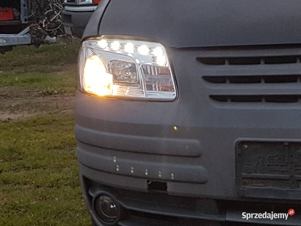 VW CADDY 2 K0 2004 2006 REFLEKTOR PRAWY LEWY