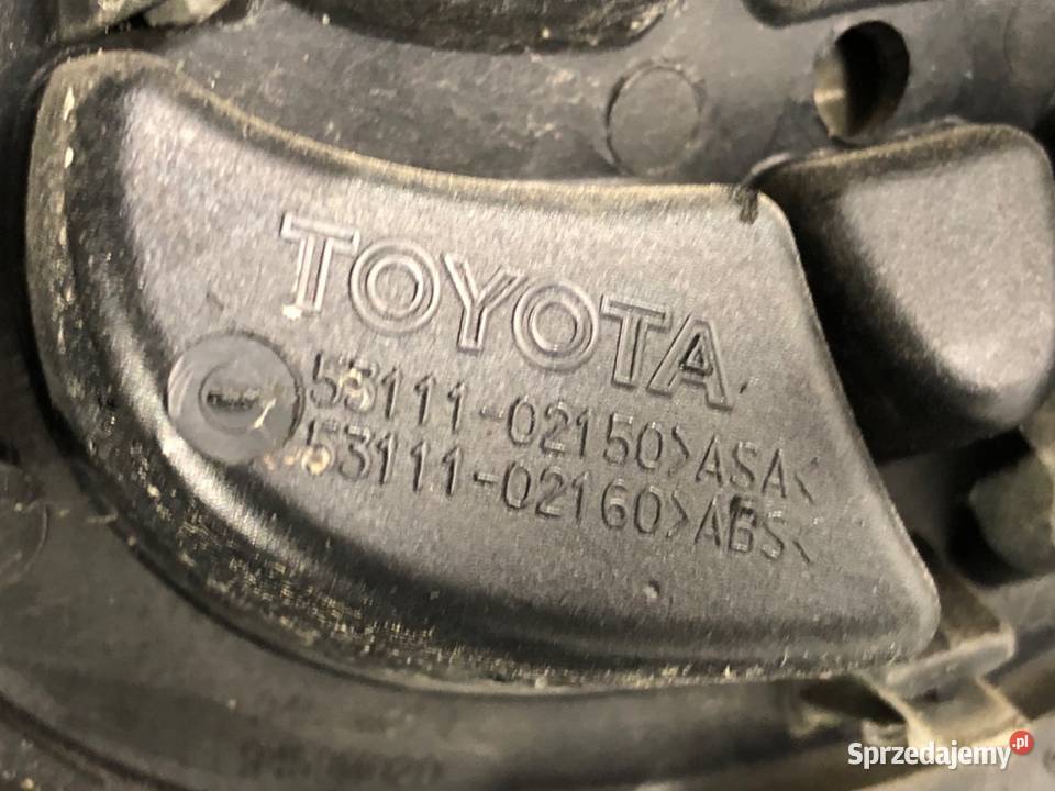 ATRAPA GRILL TOYOTA COROLLA E12 0107 Hatchback osobowe sprzedam