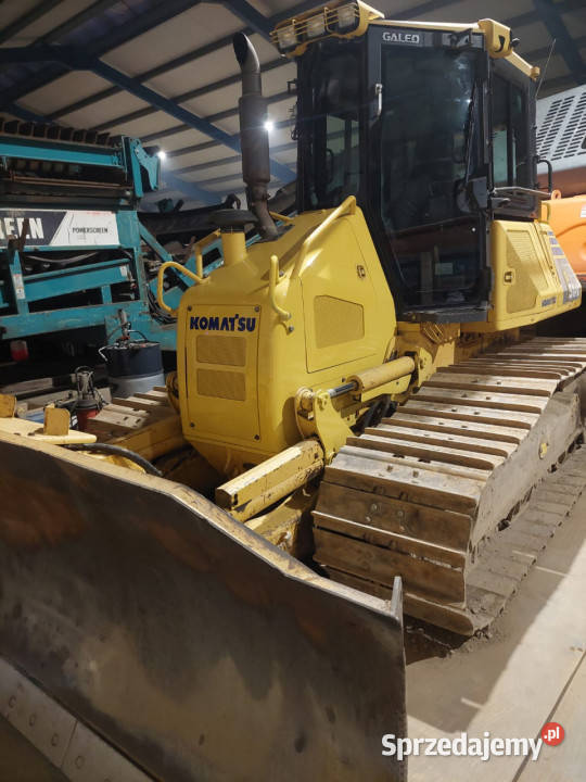 Spych KOMATSU D51PX22 13 100 zestaw nowych rolek Czerkiesy sprzedam