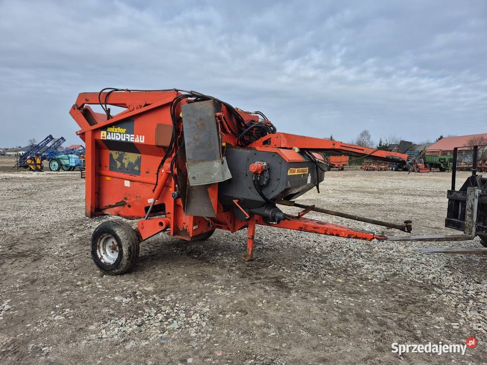 Scielarka słomy nieuszkodzony Okrzeja