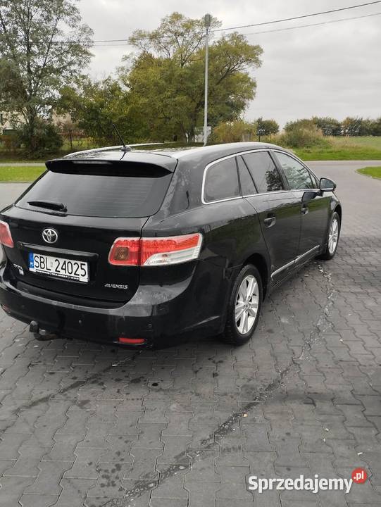 Toyota Avensis kombi 20 diesel 200 polski salon Avensis Rybnik