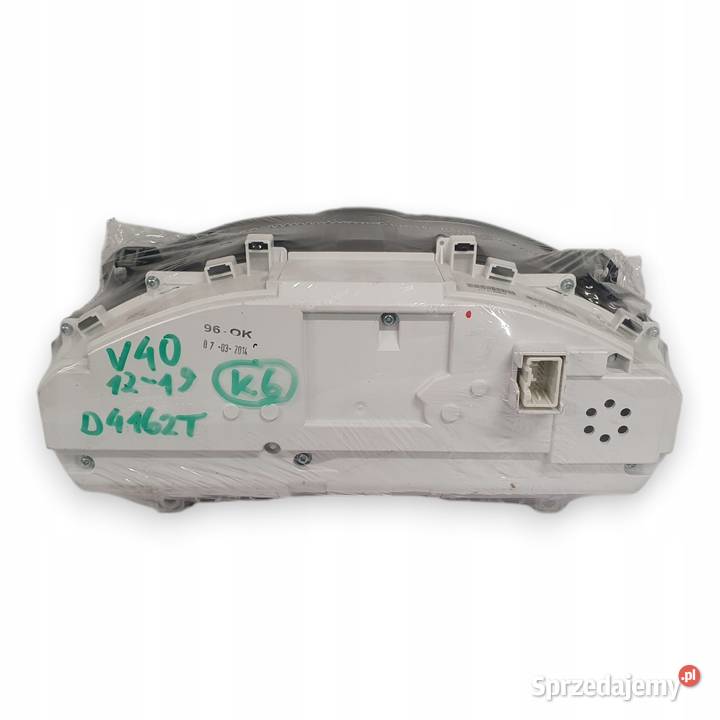 LICZNIK ZEGARY 31394171 Volvo V40 II 20 D Diesel lubelskie