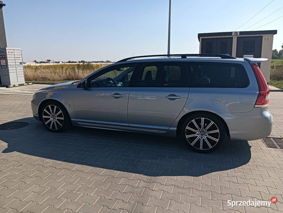 Volvo V70 momentum światła LED