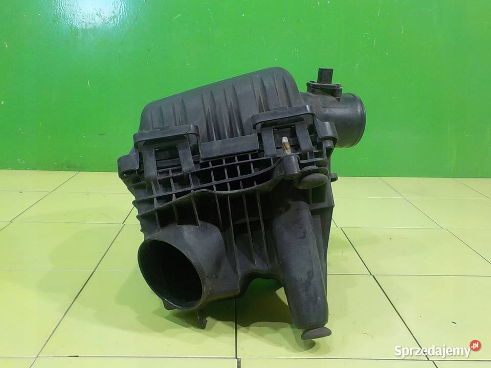 GRAND VOYAGER V 28 CRD AUT 10r 5D obudowa filtra osobowe