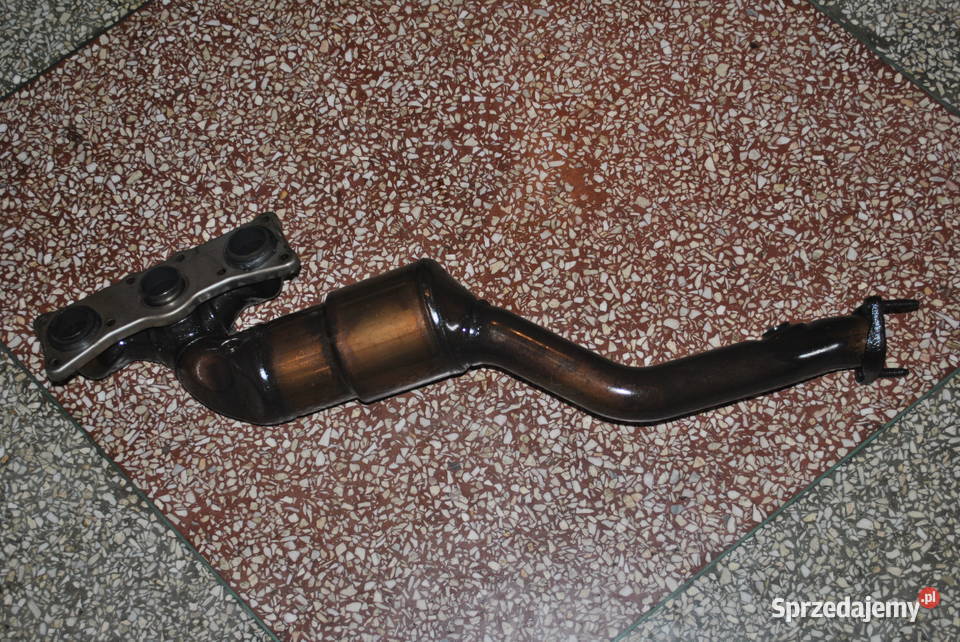 Kolektor wydechowy z katalizatorem BMW E60 E61 Poręba sprzedam