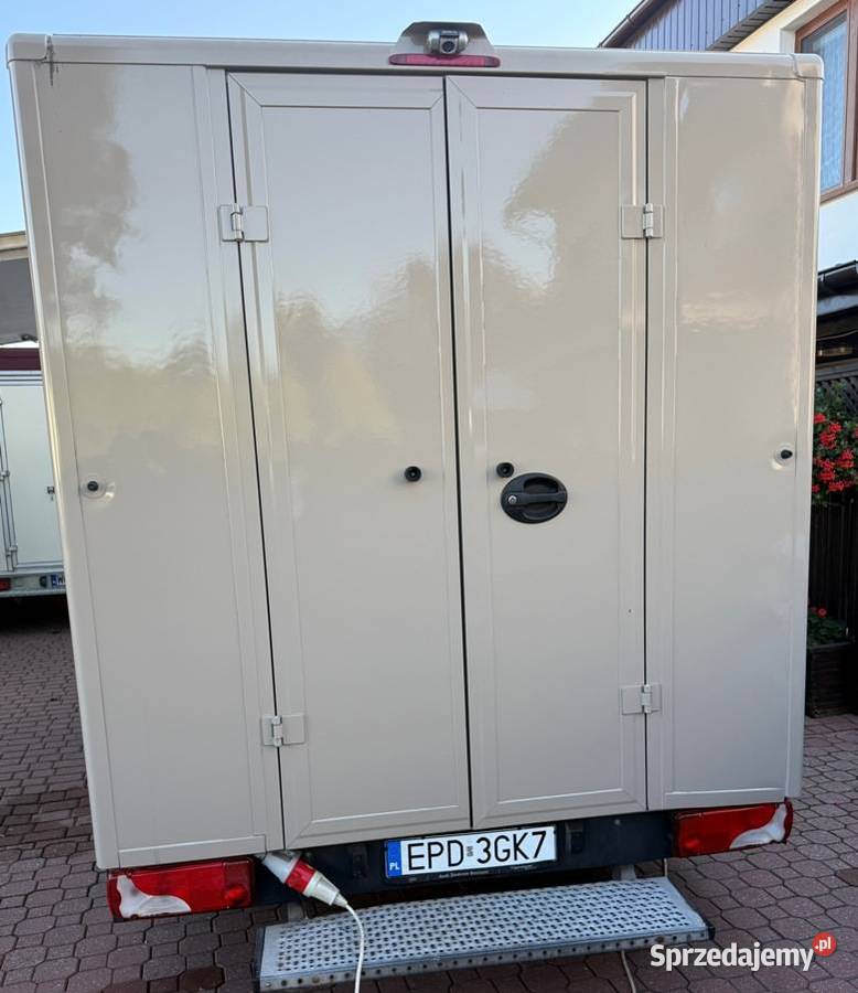 Food Truck samochód gastronomiczny Koło