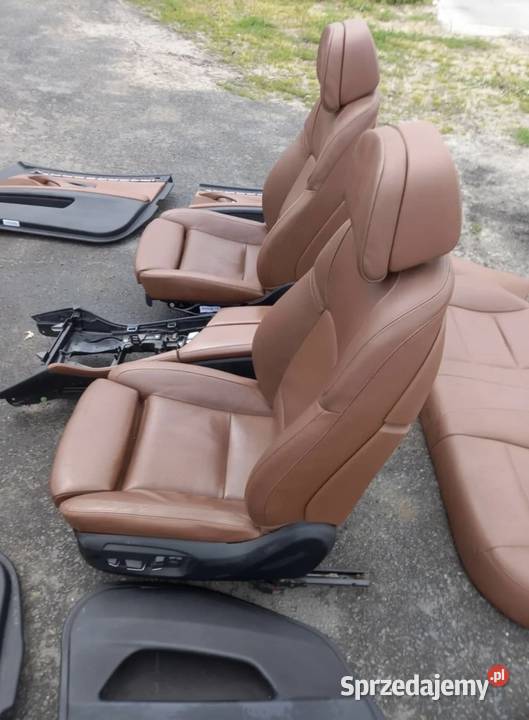 Komplet foteli fotele wnętrze komforty BMW F11 osobowe łódzkie Łódź sprzedam