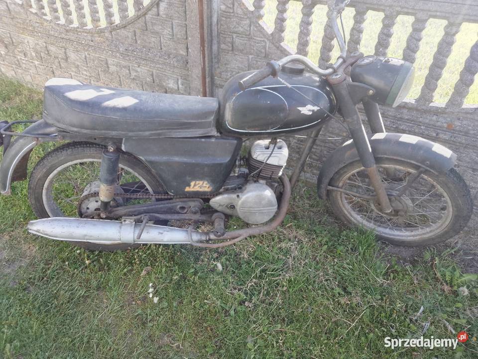 WSK 125 Przyłogi