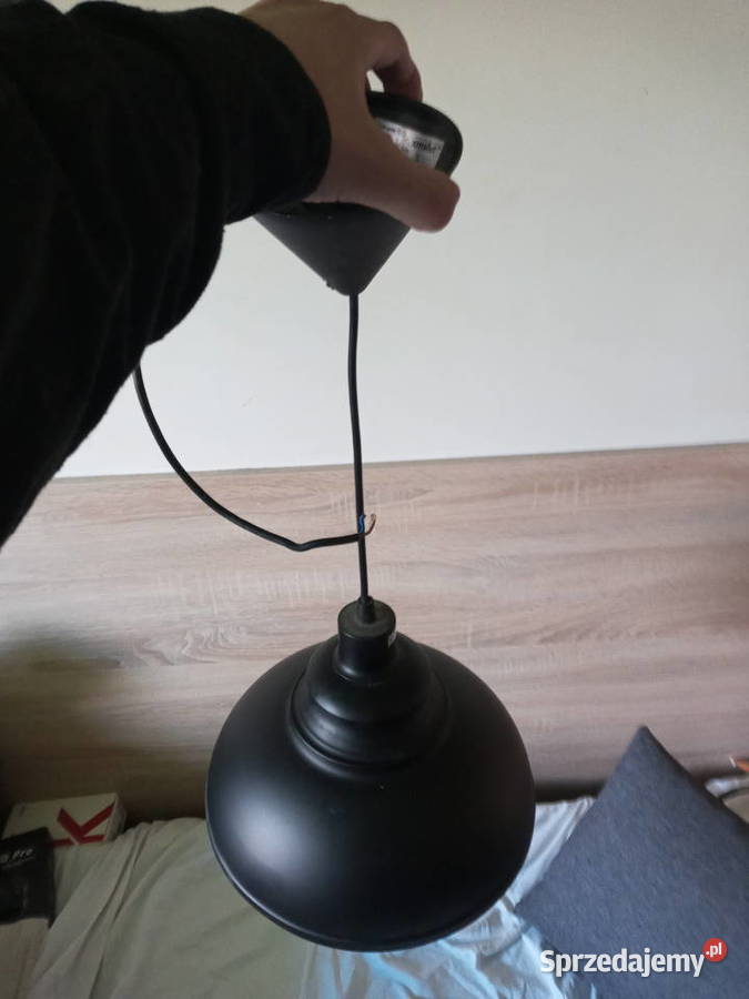 Czarna lampa sufitowa średnica 30 mazowieckie