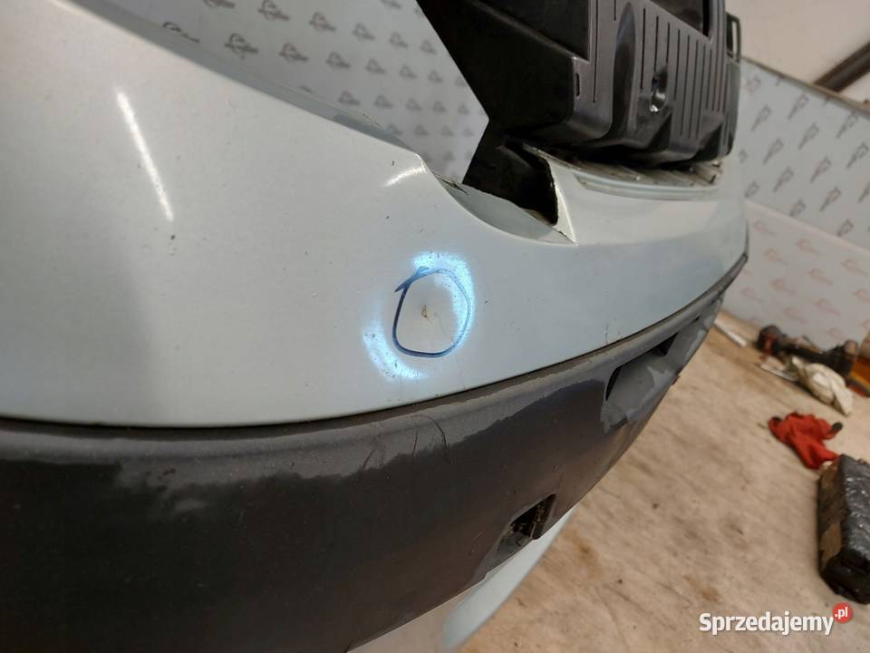 RENAULT KANGOO II 10r Zderzak przód przedni osobowe świętokrzyskie Kielce sprzedam