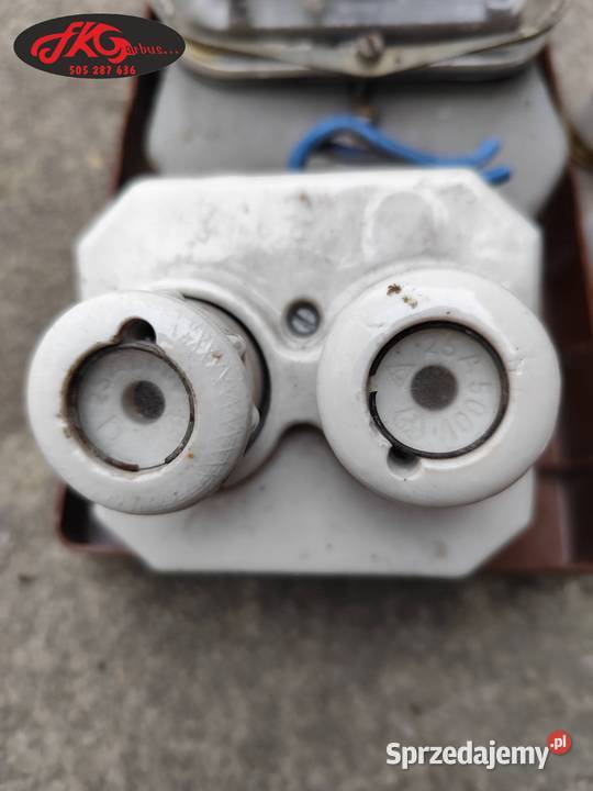 Pamiątki PRL zabytkowy polski licznik prądu mazowieckie