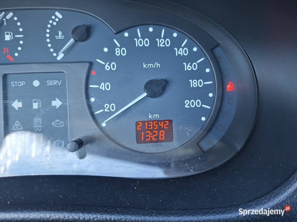 Renault Kangoo 12 16v nieuszkodzony Dzierżawy sprzedam