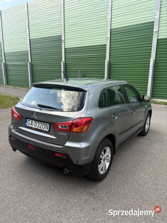 Mitsubishi ASX 16 Arctic Salon 1 Właściciel światła przeciwmgielne