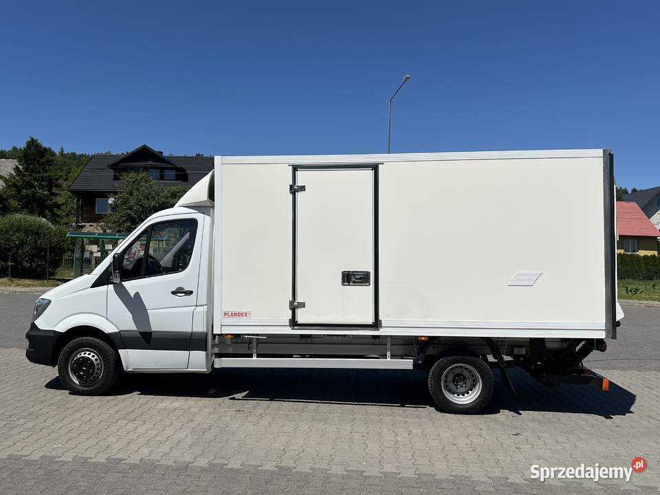 MercedesBenz 516 Kontener Winda bliźniak 2xdrzwi Krasnobród