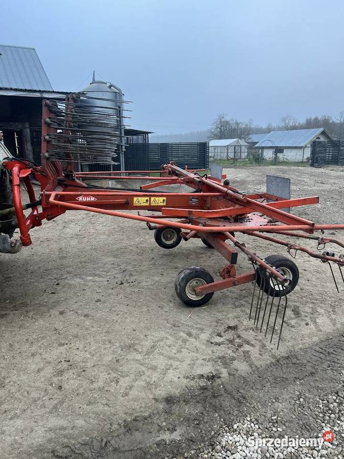 Sprzedam zgrabiarkę karuzelowa Kuhn GA 4511 GM podlaskie Suwałki