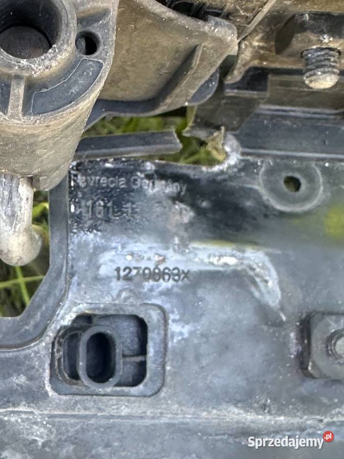 Pas z chłodnicami Volvo S60 V60 D6 plug in z Konstancin-Jeziorna