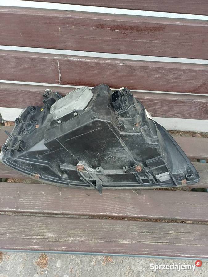 Lampa lewa przednia Vw T5 Rok produkcji 2006 Lampy przednie