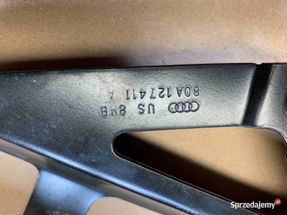 Mocowanie wspornik filtra paliwa Audi Q5 80A Rok produkcji 2018