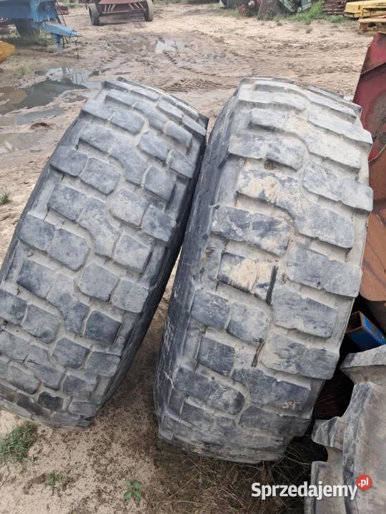 Koła opony 1400R20 zamiast 2020 kombajn MF Radom