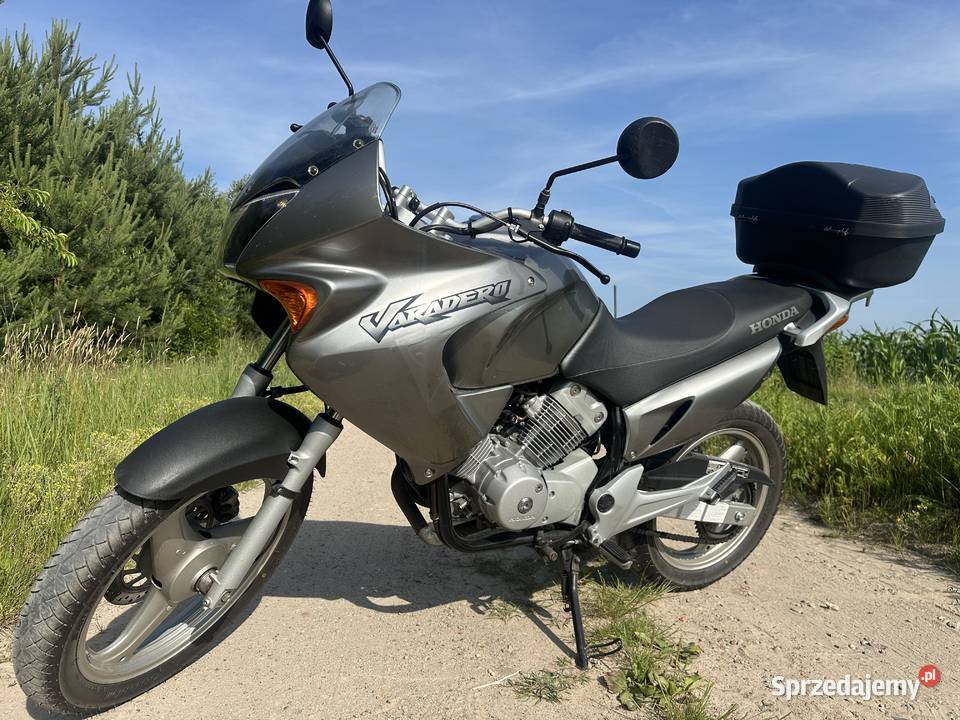 Honda Varadero 125 2005r niski przebieg Mosina