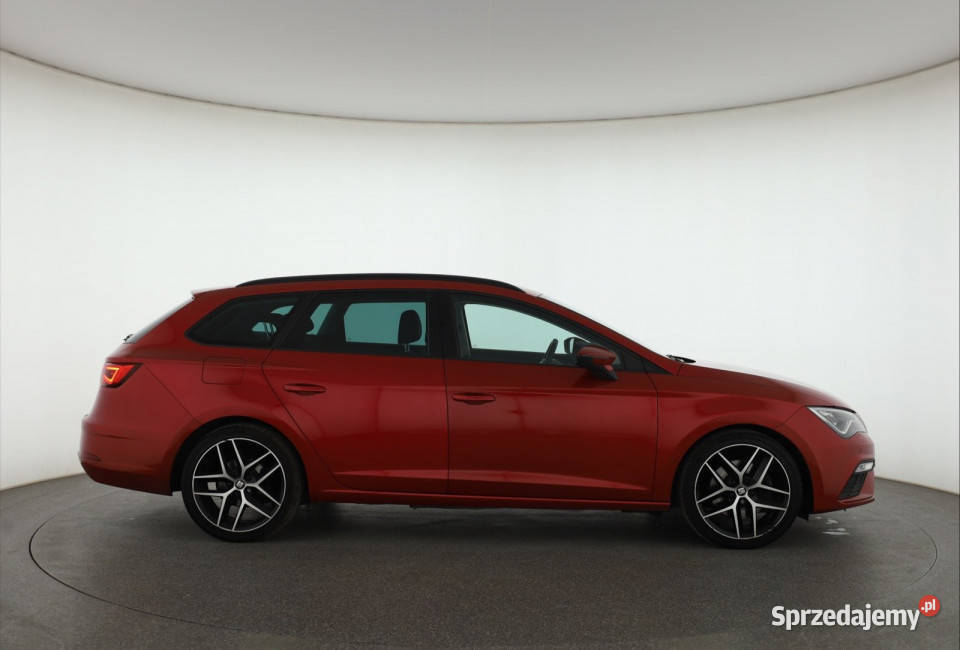 Seat Leon 20 TSI światła do jazdy dziennej sprzedam