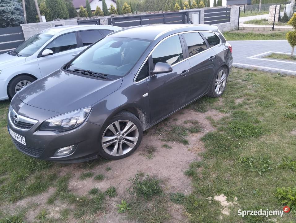 Astra J 14 turbo benzyna gaz Rok produkcji 2011 Brzeziny