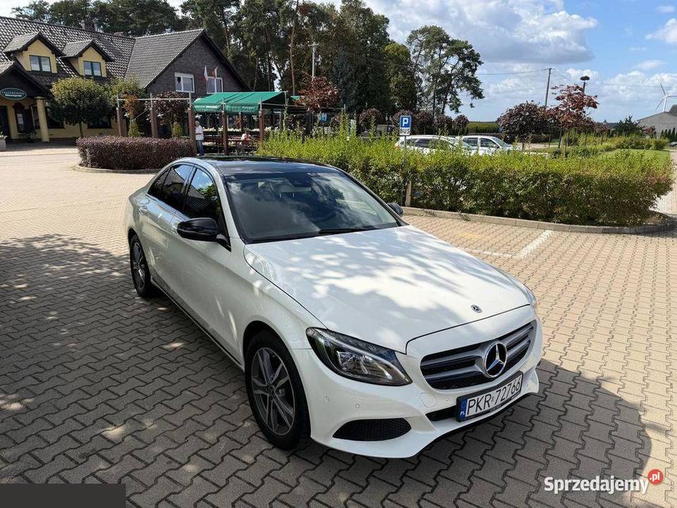 Mercedes C200 benzyna 7GTRONIC Exclusive 184 nieuszkodzony Klasa C sprzedam