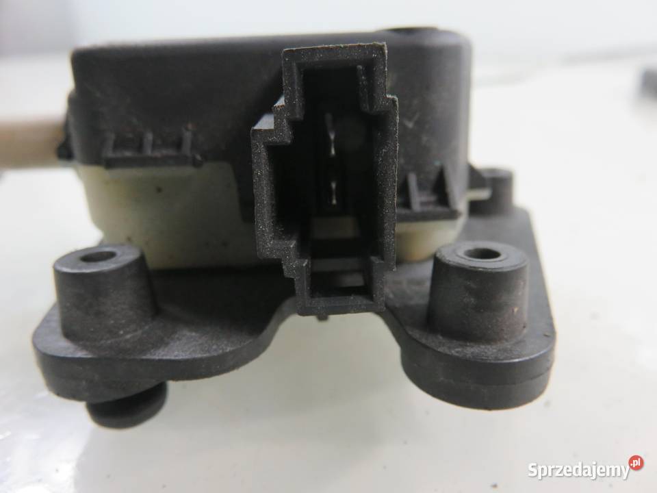 ZAMEK KLAPY AUDI A3 8P1