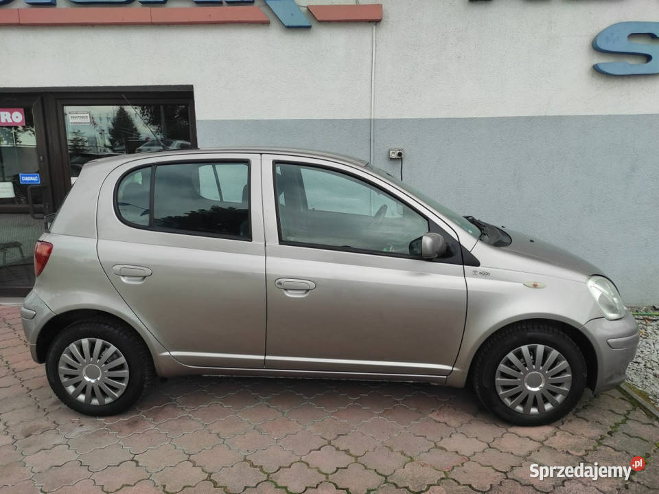 Toyota Yaris 13 benzyna klima elszyby Racibórz