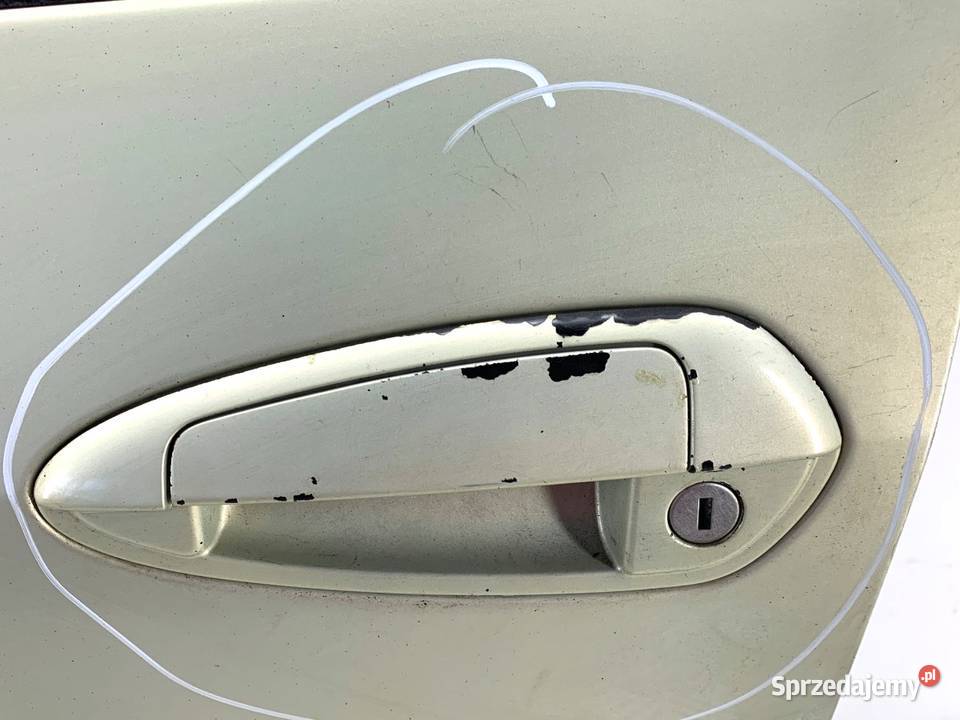 DRZWI LEWY PRZÓD FIAT GRANDE PUNTO Hatchback osobowe Drzwi podkarpackie