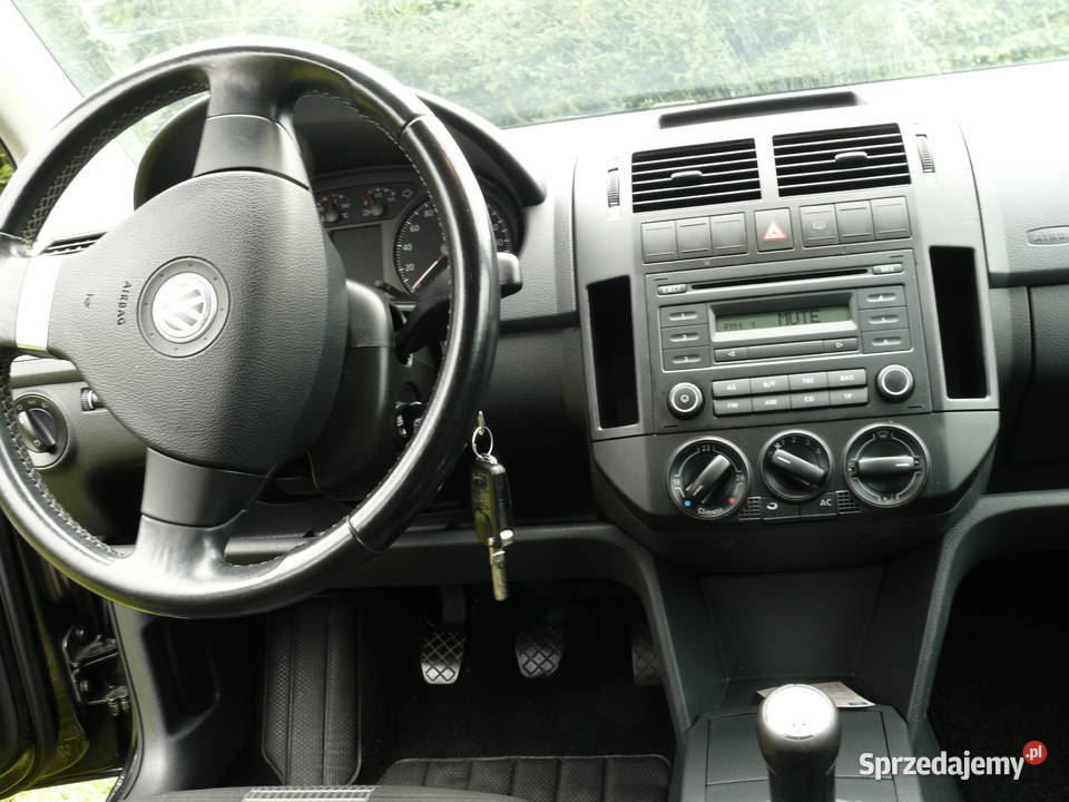 vw polo 14 benzyna 2008r autoalarm Polo Sokółka