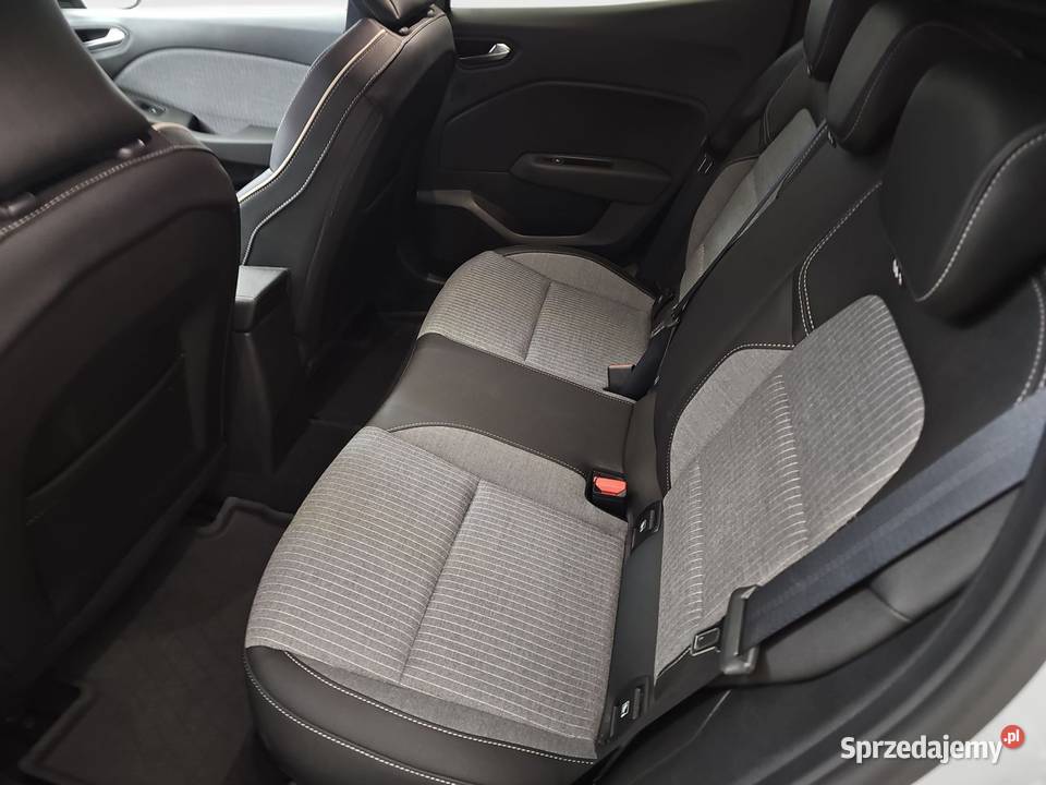 Clio 10 TCe Techno XTronic przyciemniane szyby Clio