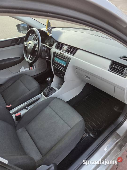 Skoda Rapid 12Benzyna z Gazem Klimaczujniki nieuszkodzony Będzin