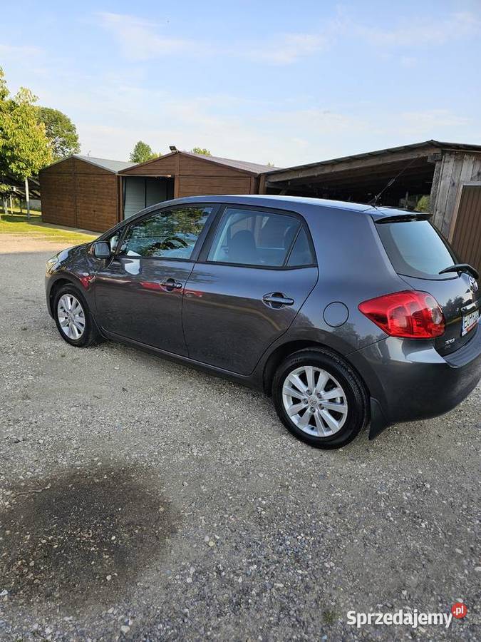 Toyota auris łódzkie Paradyż