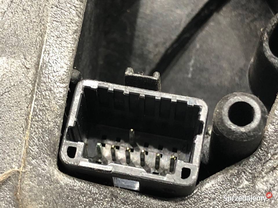 LUSTERKO PRAWY RENAULT CLIO III Hatchback 0514 podkarpackie