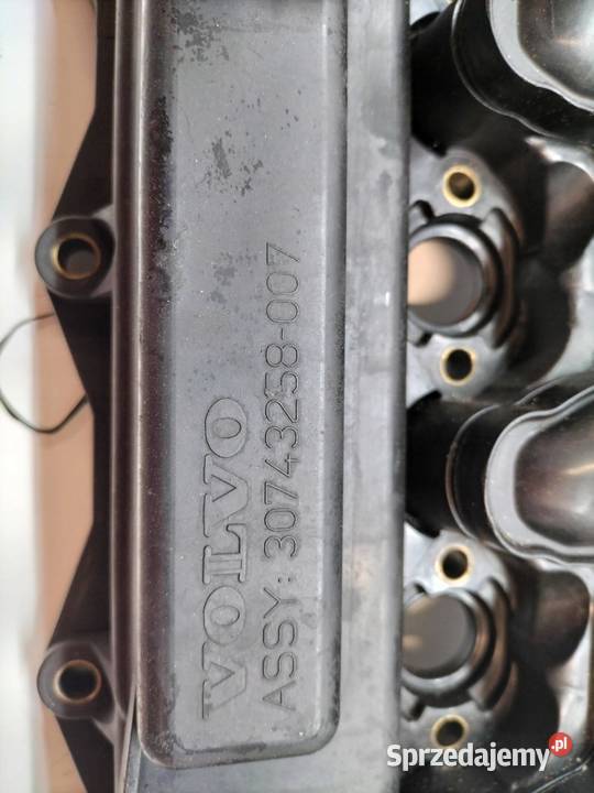 POKRYWA ZAWORÓW 30743258 24 D Volvo S60 I osobowe