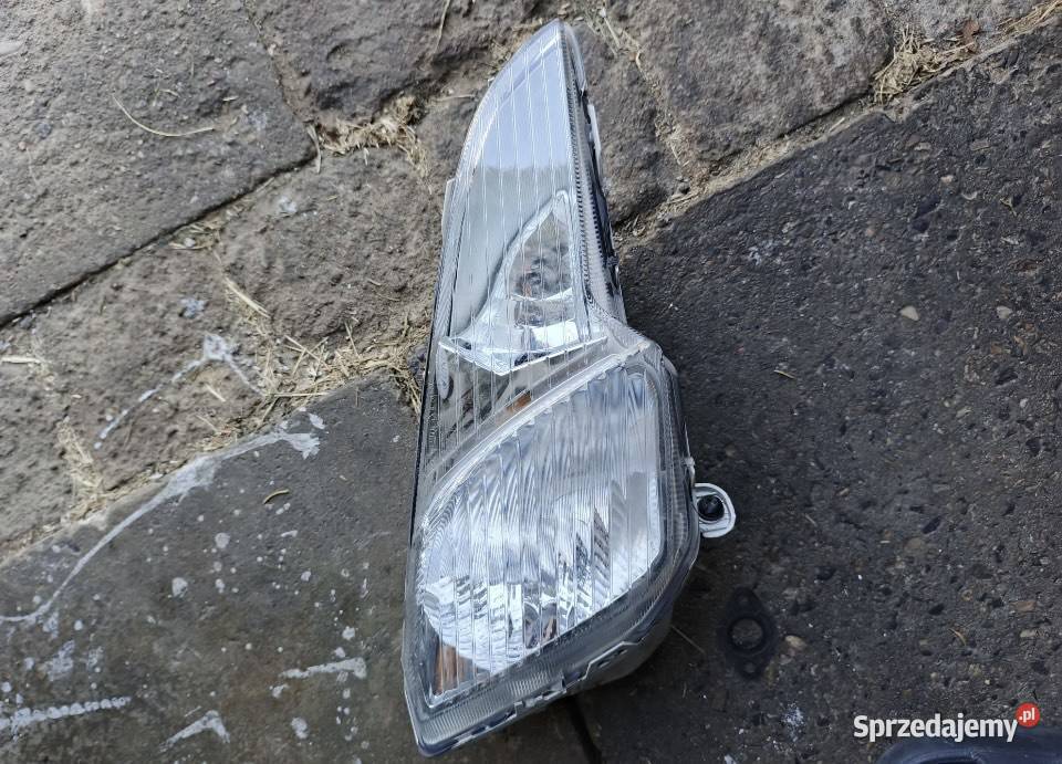Ford Ecosport halogen przedni prawy świętokrzyskie Skarżysko-Kamienna