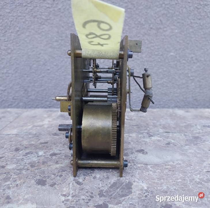 687 Mechanizm starego zegara ściennego Peerless Tczew