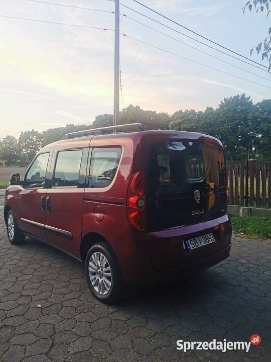 Fiat Doblo 14 16V Dynamic 95 2010 r nowości w elektryczne szyby Zabrzeg sprzedam