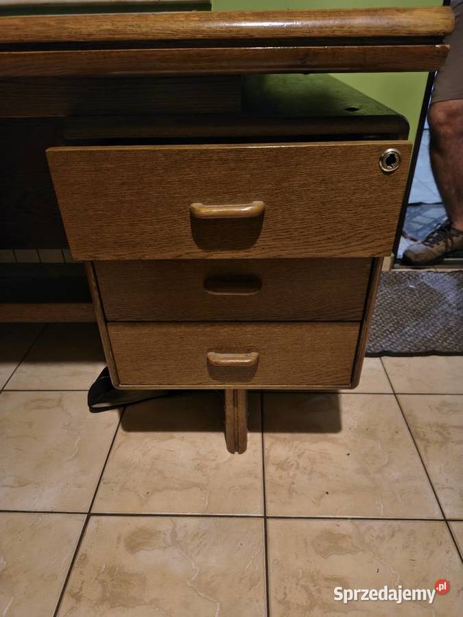 Biurko z drewna dębowego wielkopolskie Jarocin