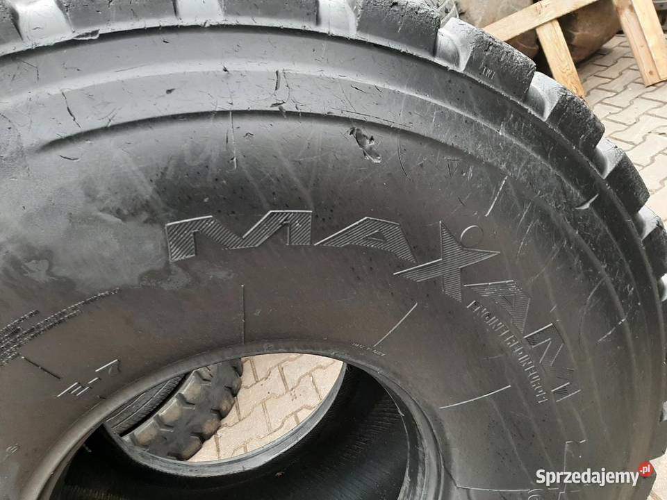 Opona używana rolnicza 24R205 60570R205 MAXAM Zaścianki