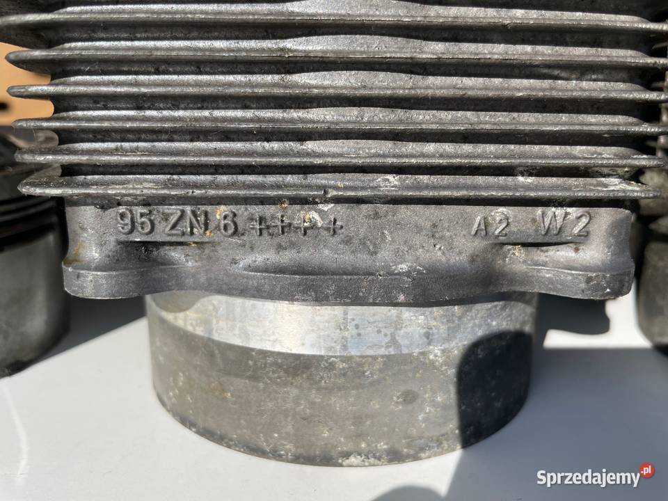 Porsche 911 964 zestaw tłoki cylindry MAHLE Poznań
