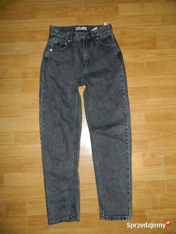 PullBear czarne spodnie wysoki stan 34 Trzebinia